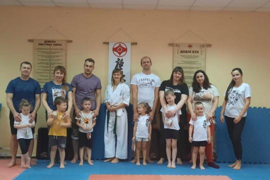 Родители вместе с детьми