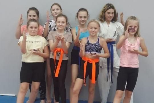 С Всемирным днем каратэ!