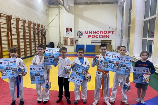 Каратисты сэмпая Семенихина Антона из ДС 